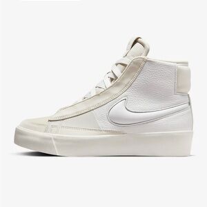 Nike Blazer Mid Victory Sneakers